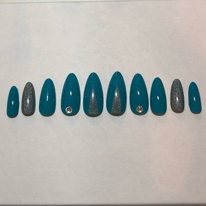 Custom Hand Painted Press-On Nail Set